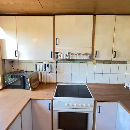 Arty House, 2 ホテル